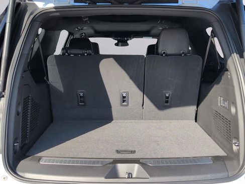 New 2026 Chevrolet Suburban Premier w/ Sun And Tow Package image 9