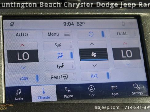 Used 2020 Ford Fusion SE image 22