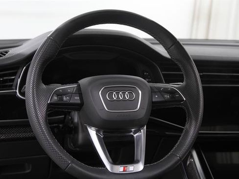Used 2023 Audi SQ8 Prestige AWD/4WD image 7