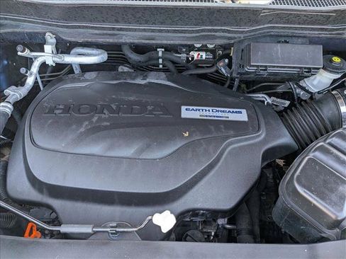 Used 2019 Honda Pilot Touring image 22