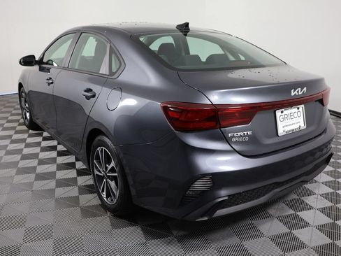 Used 2023 Kia Forte LXS FWD image 6