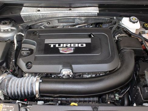 Used 2023 Cadillac XT4 Premium Luxury w/ Enhanced Visibility Package image 3