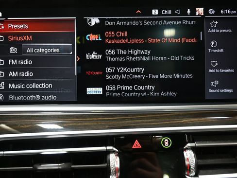 Used 2019 BMW X5 xDrive50i image 26