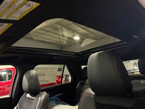New 2026 Ford Explorer ST w/ Sun And Sound Package image 25