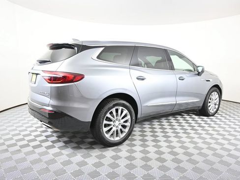 Used 2019 Buick Enclave Premium w/ Experience Buick Package AWD/4WD image 6