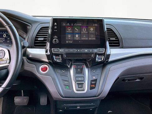 Certified 2018 Honda Odyssey EX-L image 9