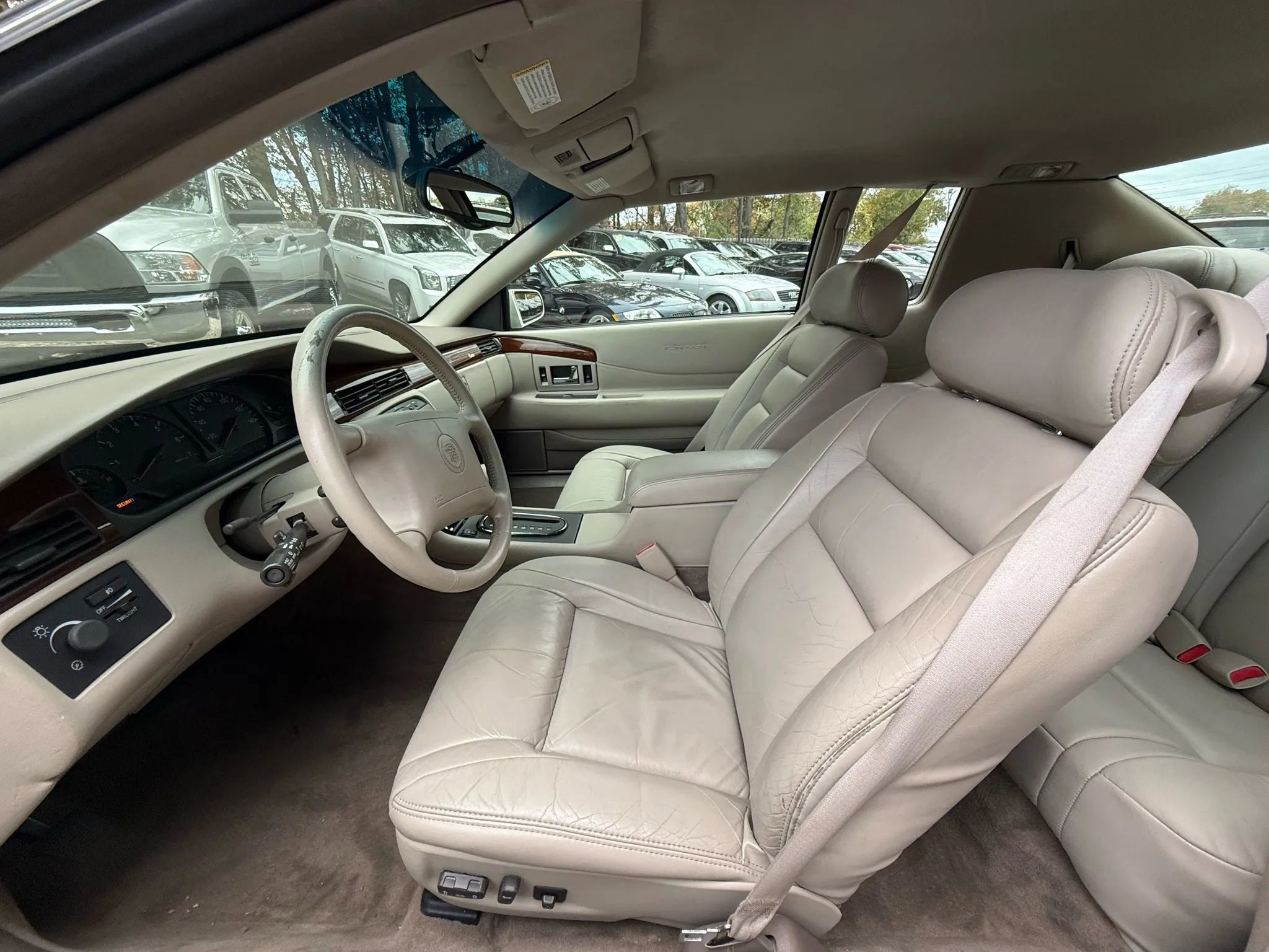 Used 1998 Cadillac Eldorado FWD image 11