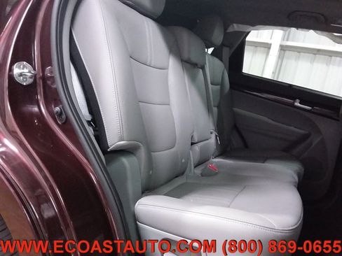 Used 2015 Kia Sorento SX image 14