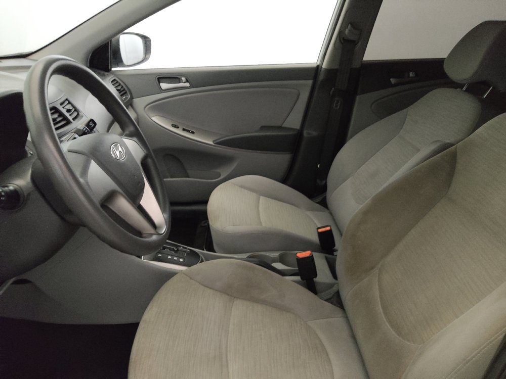 Used 2017 Hyundai Accent SE FWD image 17
