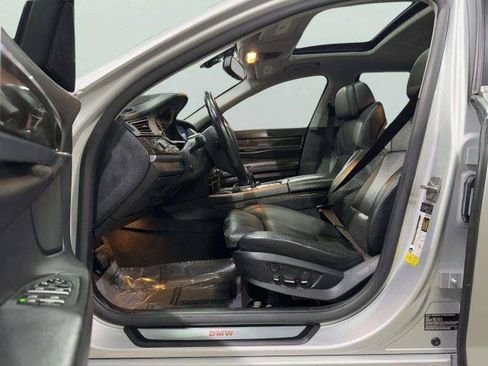 Used 2012 BMW 740Li RWD image 30