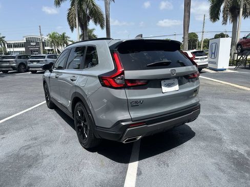 Used 2024 Honda CR-V Sport image 6