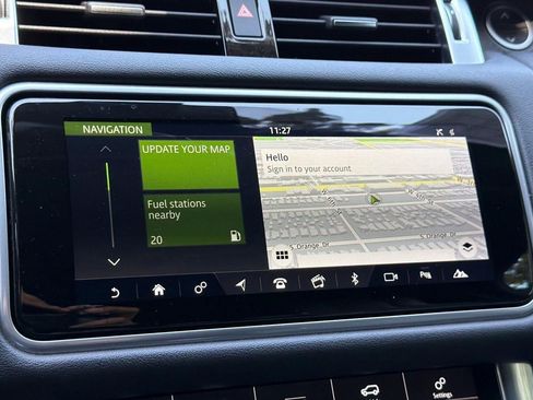 Used 2019 Land Rover Range Rover Sport SE AWD/4WD image 26