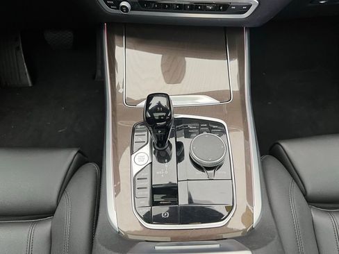 Certified 2022 BMW X5 xDrive40i image 11