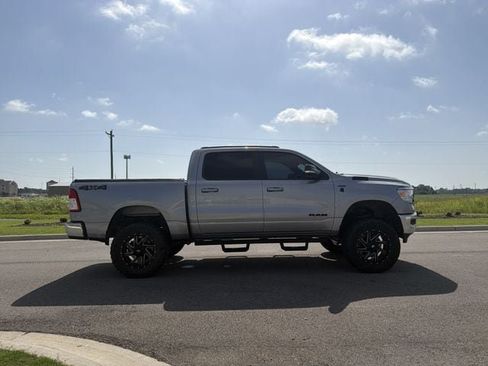 Used 2021 RAM 1500 Big Horn AWD/4WD image 5