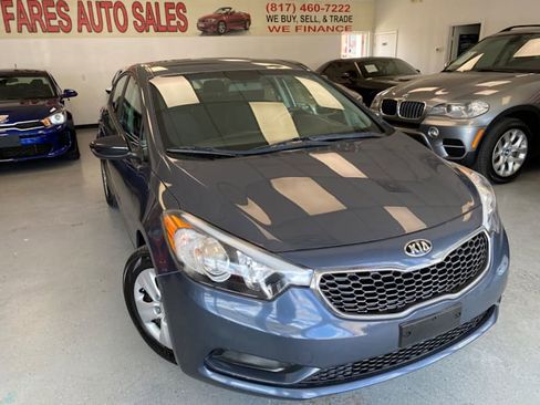 Used 2016 Kia Forte LX image 1