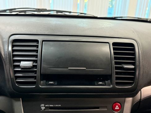 Used 2009 Subaru Outback 2.5i Special Edition image 29