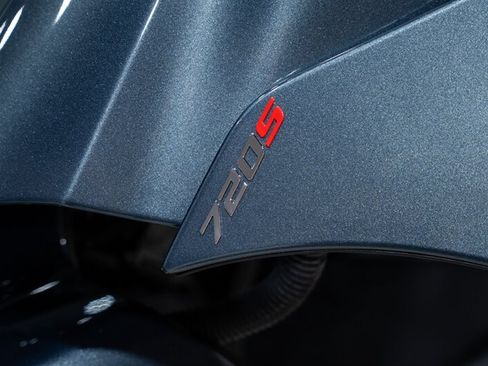 Used 2018 McLaren 720S Performance RWD image 54