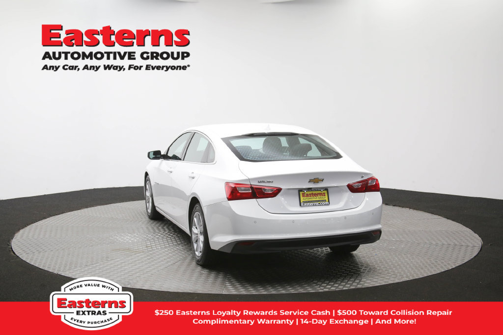 Used 2025 Chevrolet Malibu LT FWD image 37