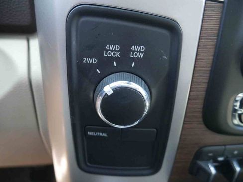 Used 2017 RAM 2500 Laramie w/ Convenience Group AWD/4WD image 35