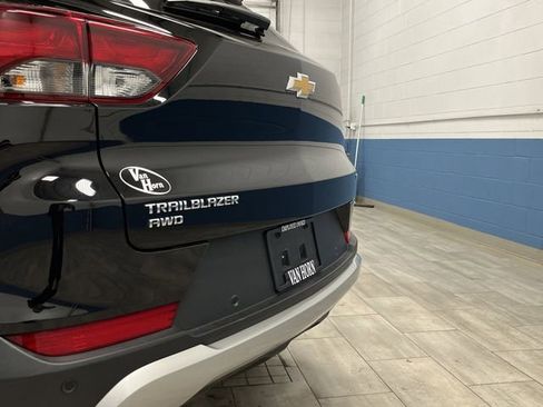 Used 2024 Chevrolet TrailBlazer LT w/ Convenience Package image 33