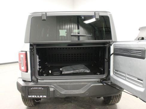 Used 2022 Ford Bronco Outer Banks image 13