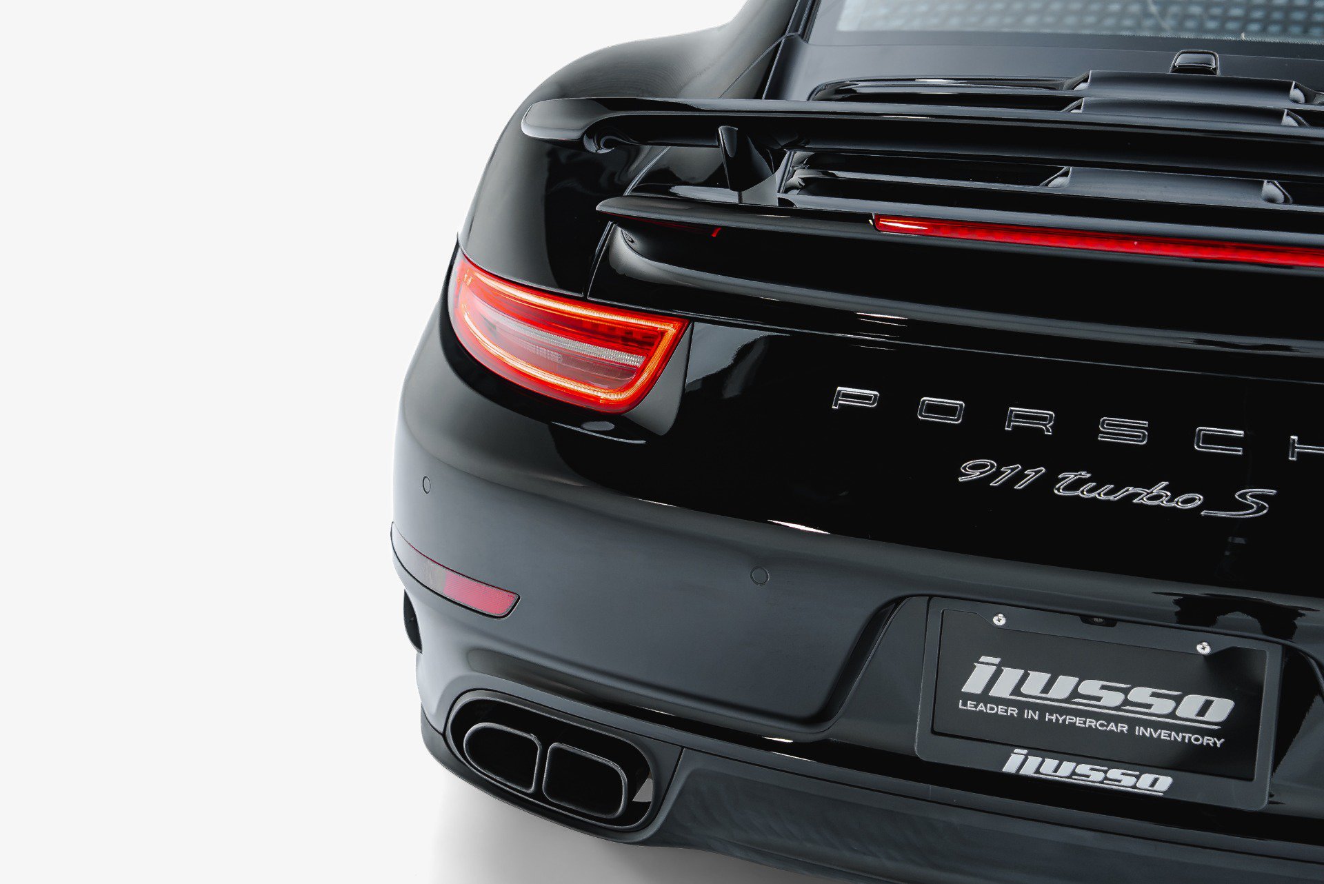 Used 2014 Porsche 911 Turbo S AWD/4WD image 28