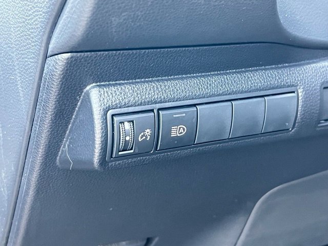 Used 2022 Toyota Corolla SE FWD image 18