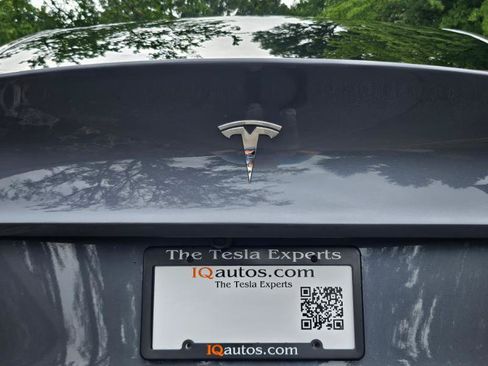 Used 2023 Tesla Model Y Long Range AWD/4WD image 30