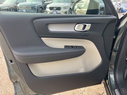 New 2026 Volvo XC40 B5 Plus w/ Climate Package image 22