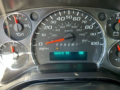 Used 2019 Chevrolet Express 2500 image 12