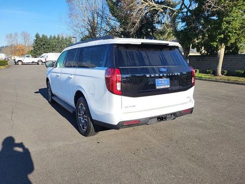 Certified 2025 Ford Expedition Max Active image 3