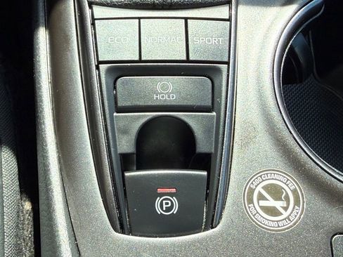 Used 2024 Toyota Camry SE w/ Cold Weather Package AWD/4WD image 23