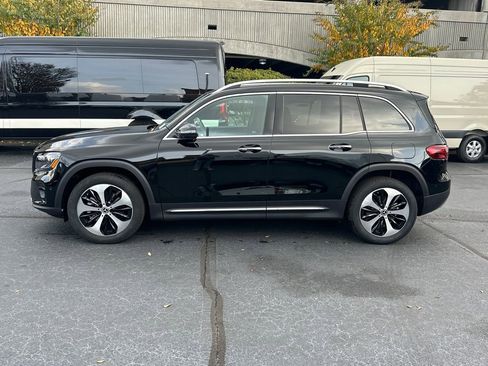 New 2026 Mercedes-Benz GLB 250 image 4