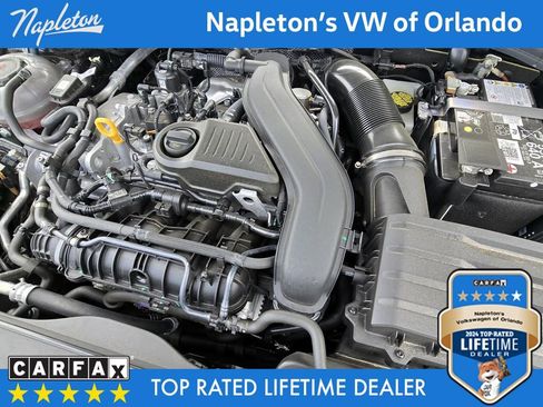 Used 2024 Volkswagen Jetta SE image 12