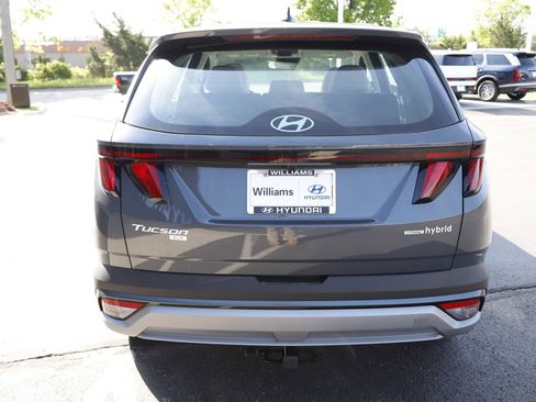 New 2026 Hyundai Tucson Blue SE w/ Tow & Go Package AWD/4WD image 4