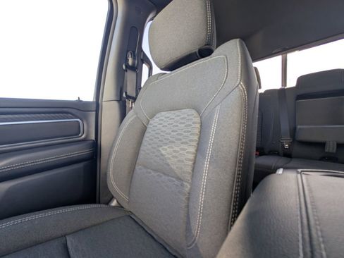 Used 2025 RAM 1500 Big Horn AWD/4WD image 14