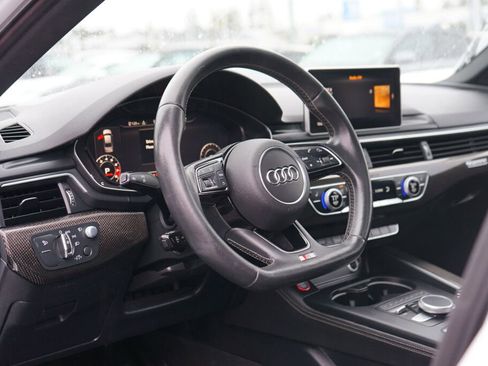 Used 2019 Audi S4 Prestige w/ Prestige Package image 10
