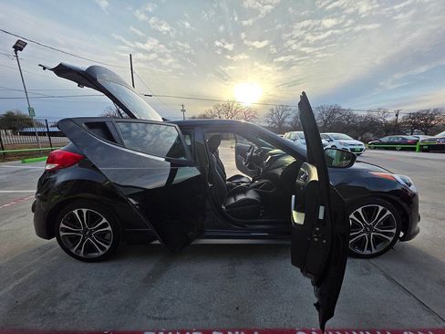 Used 2016 Hyundai Veloster Turbo image 48
