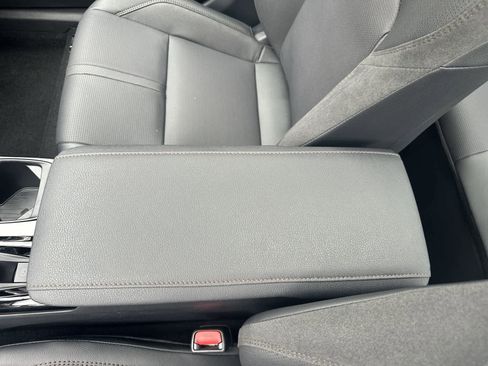 New 2026 Toyota Camry XLE AWD/4WD image 31