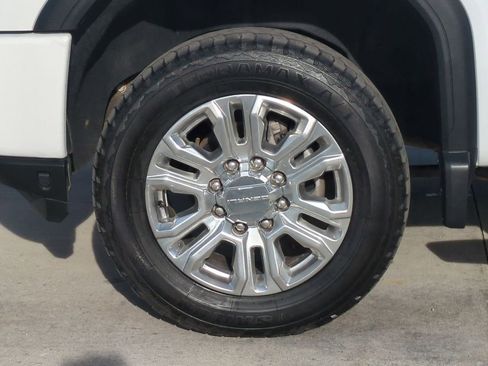 Used 2022 GMC Sierra 2500 Denali w/ Denali Ultimate Package image 14