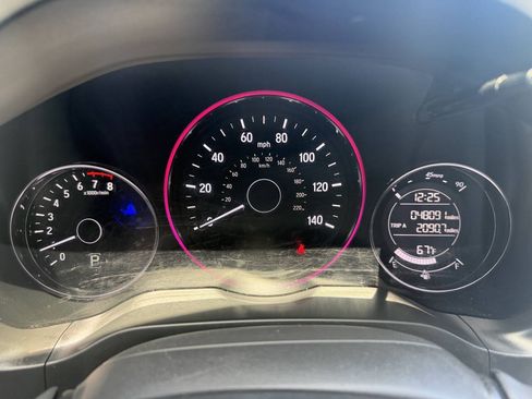 Used 2022 Honda HR-V Sport image 12