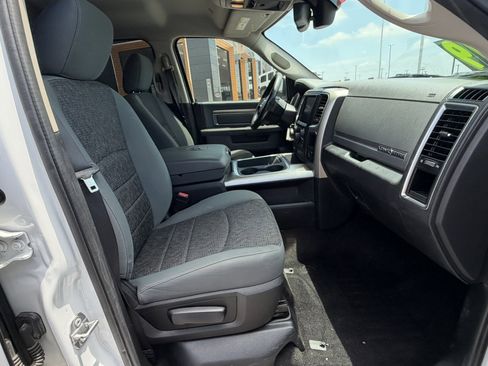 Used 2017 RAM 1500 Lone Star RWD image 26