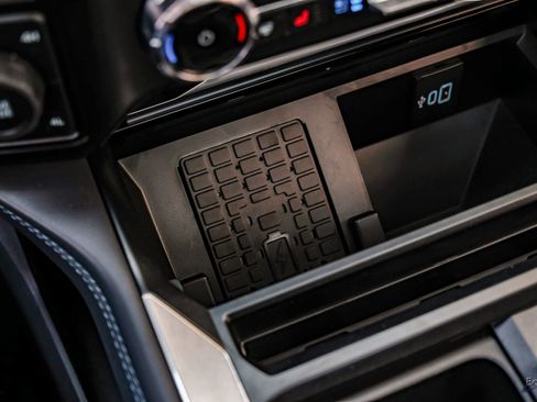 Used 2026 Ford F450 Platinum w/ FX4 Off-Road Package image 64