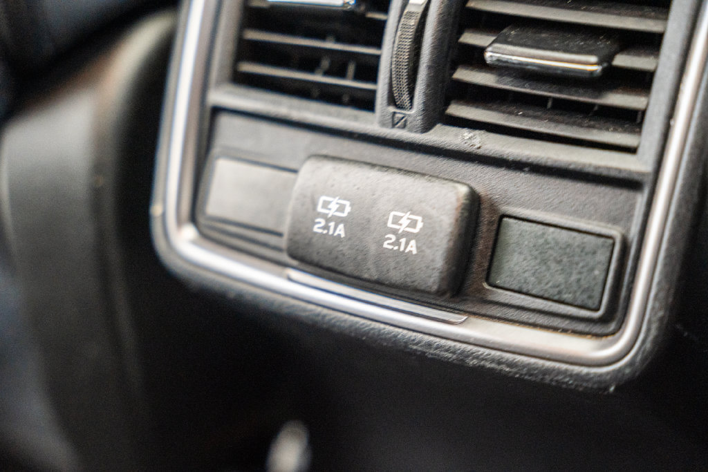 Used 2020 Subaru Forester Premium AWD/4WD image 35