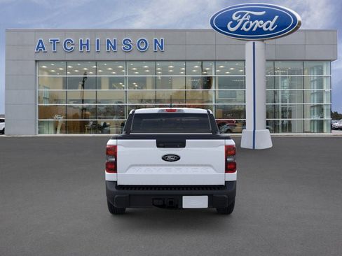 New 2025 Ford Maverick Lariat w/ Black Appearance Package image 5