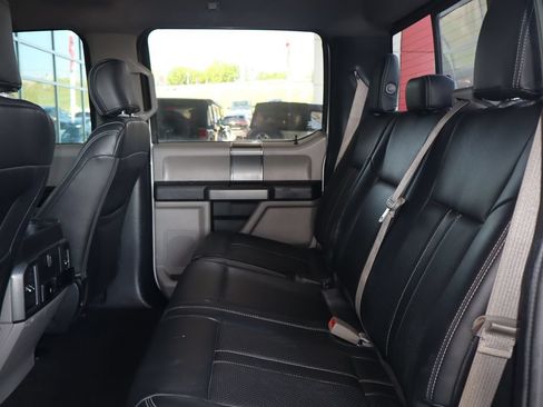 Used 2019 Ford F150 XLT w/ Equipment Group 302A Luxury AWD/4WD image 28