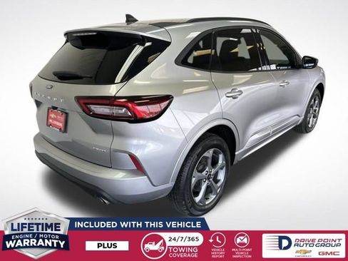 Used 2024 Ford Escape ST-Line image 3
