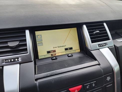 Used 2009 Land Rover Range Rover Sport HSE AWD/4WD image 18