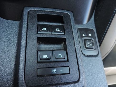 Used 2023 Ford Bronco Wildtrak AWD/4WD image 29