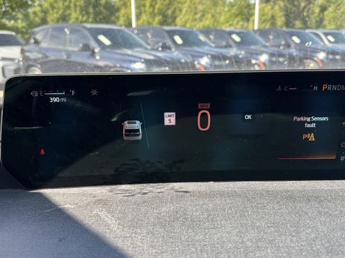 Used 2025 Ford Expedition Max Active AWD/4WD image 21